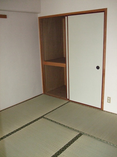 Other room space