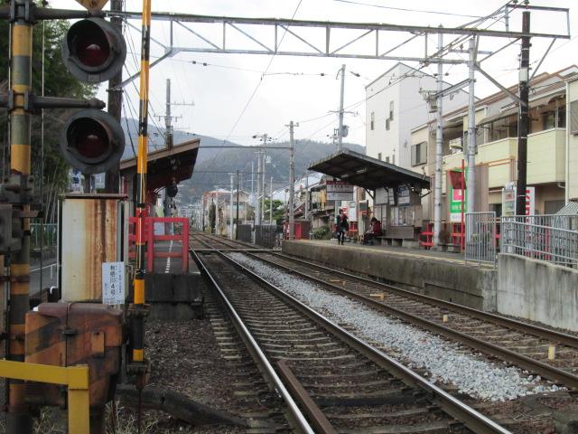 station. Keifuku Kurumaori shrine 800m to the Train Station