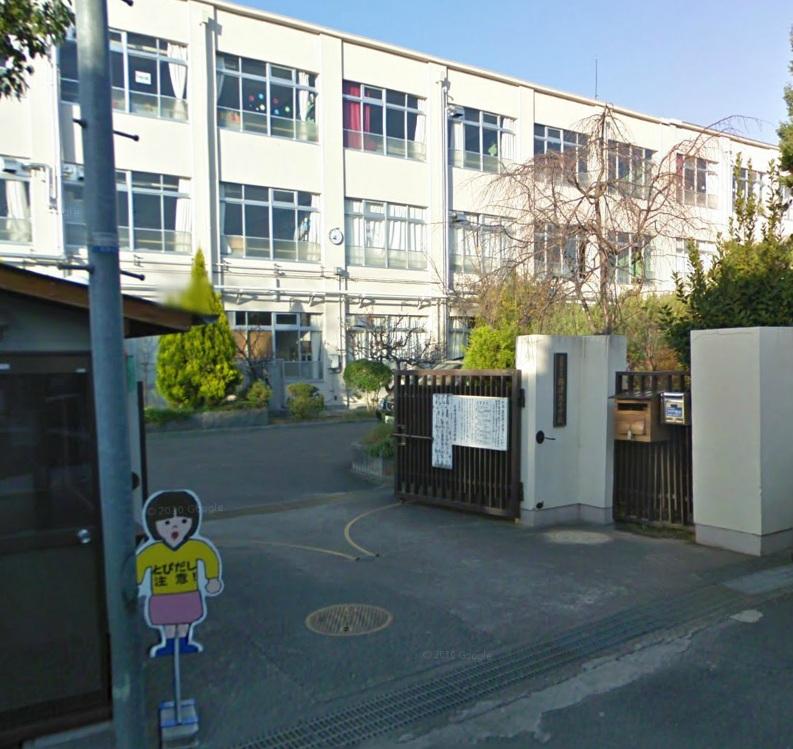 Primary school. Umezukita until elementary school 1054m