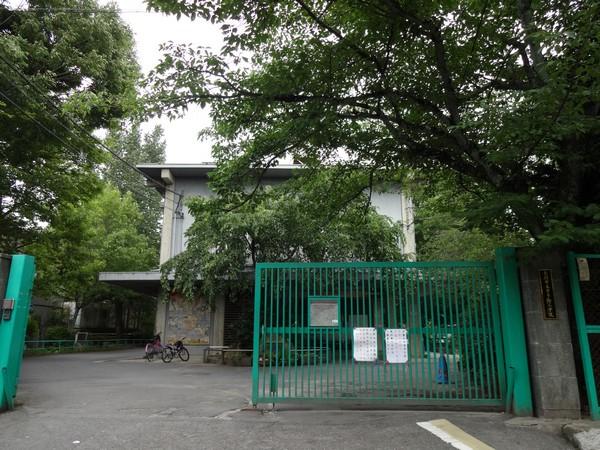 Primary school. 451m to Kyoto Municipal Utano Elementary School