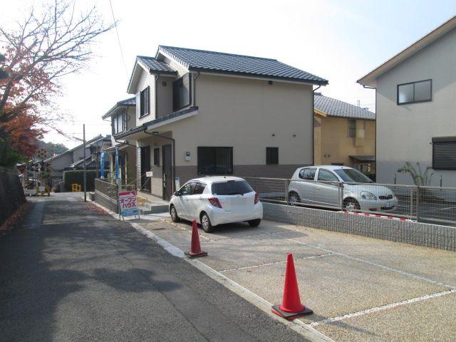 Parking lot. There are spacious parking lot