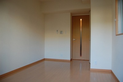 Living and room.  ※ It is a photograph of another room of the same apartment.