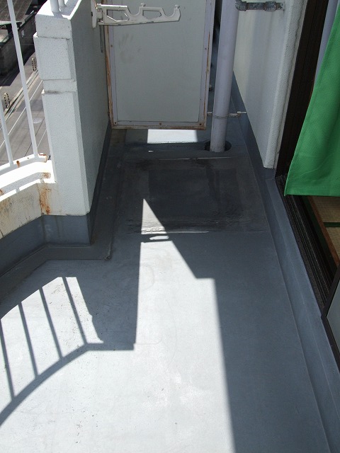 Balcony. 2 sided veranda