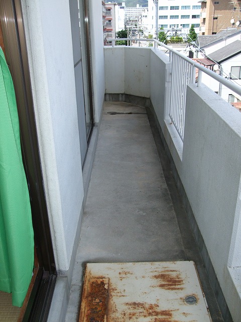 Balcony. 2 sided veranda