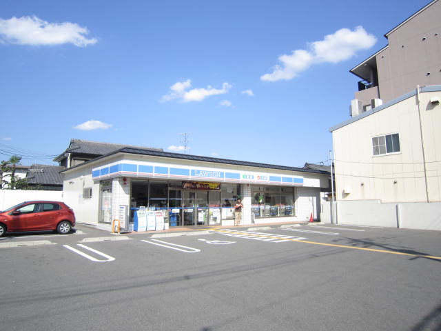 Convenience store. 309m until Lawson Shijo Nishikoji store (convenience store)