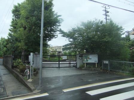 Primary school. Sagano until elementary school 500m