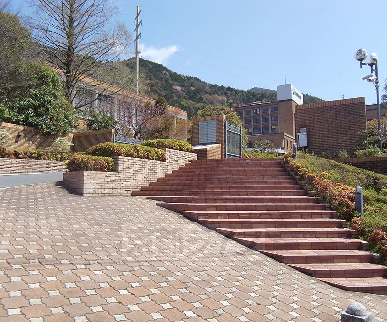 University ・ Junior college. Kyoto Tachibana University (University ・ 1800m up to junior college)