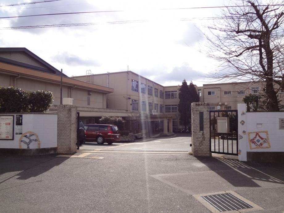 Junior high school. 1862m to Kyoto City Tateyama Department of junior high school