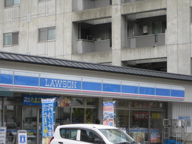 Convenience store. 80m until Lawson Yamashina Otowa store (convenience store)