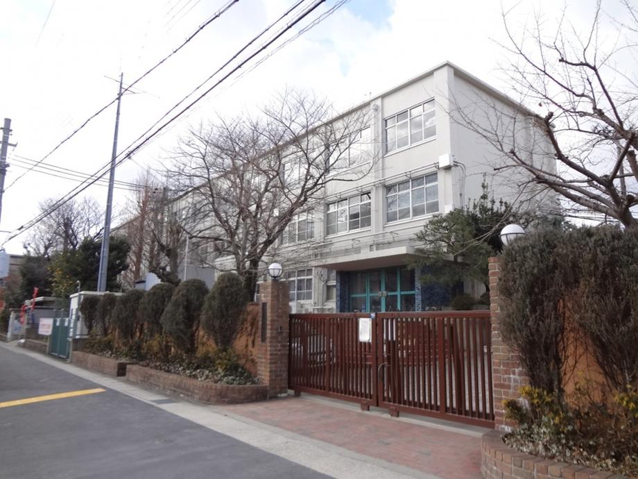 Primary school. 1117m to Kyoto Municipal SusumuOsamu Elementary School