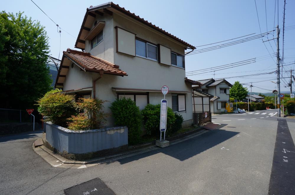 Other. Keihan Bus "Koyama" bus stop 1-minute walk