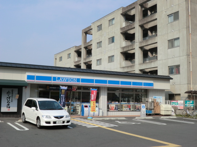 Convenience store. 21m until Lawson Yamashina Otowamaeda the town store (convenience store)
