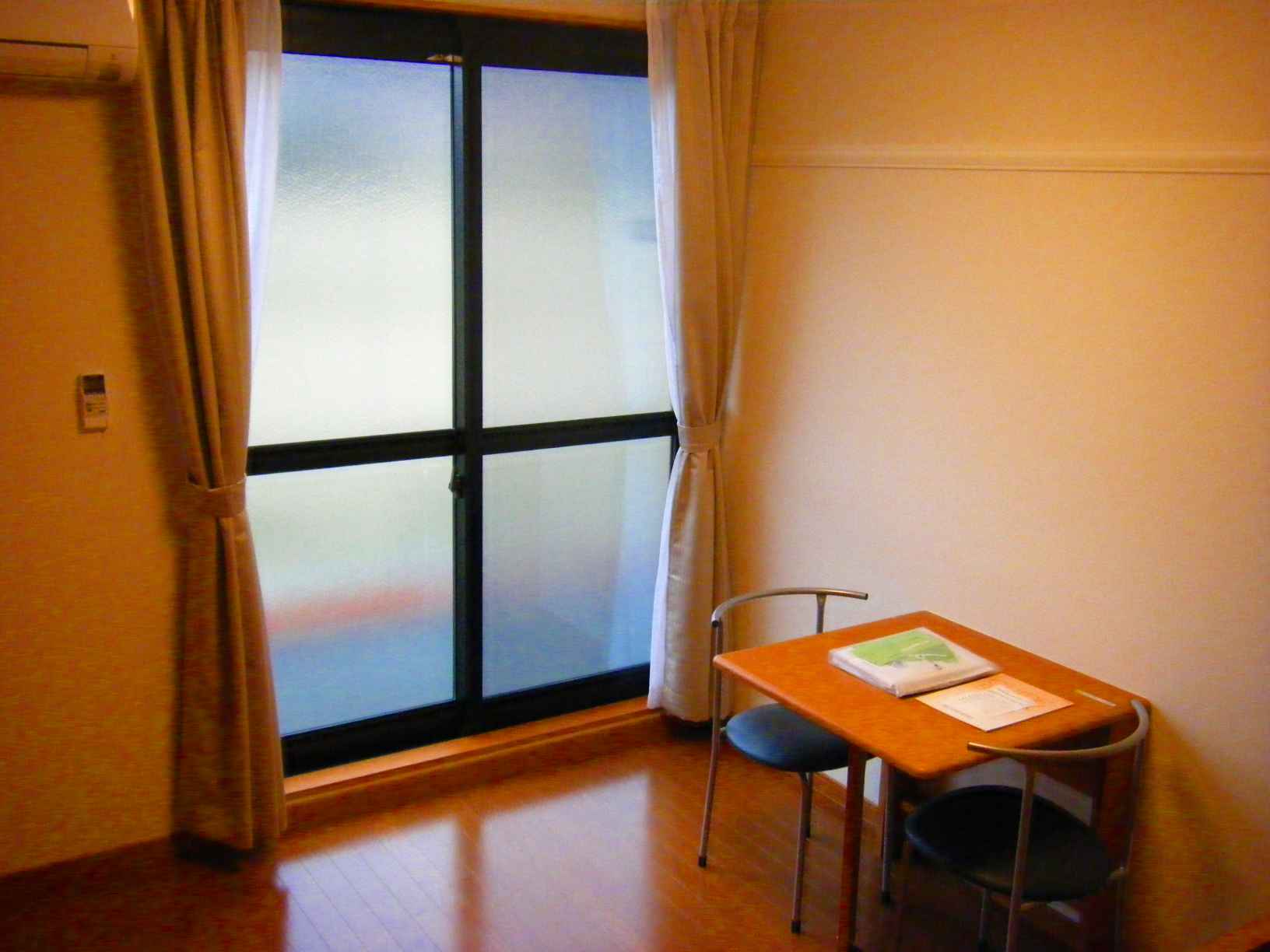 Living and room. curtain ・ Foldable table set equipped