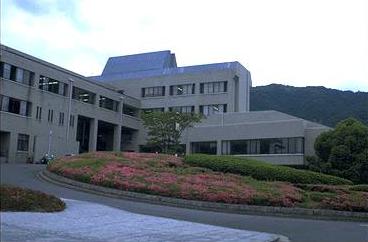 University ・ Junior college. Kyoto City University of Arts (University of ・ 2500m up to junior college)