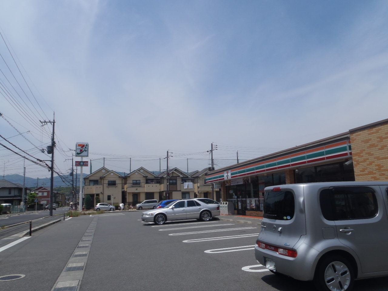 Convenience store. Seven-Eleven Muko Terato store up (convenience store) 500m