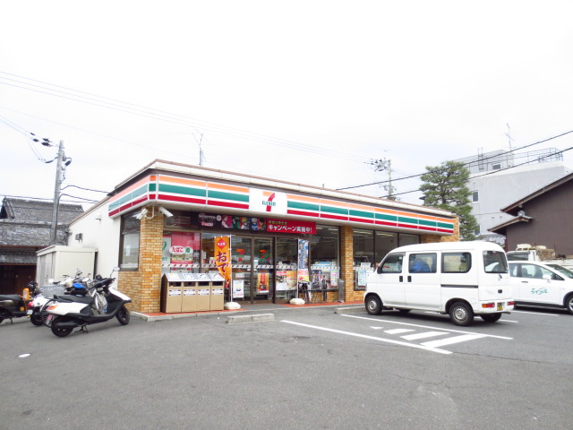 Convenience store. Seven-Eleven Muko Umenoki store up (convenience store) 355m