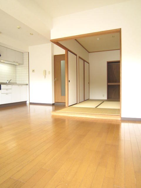 Living and room