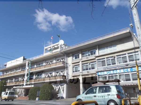 Government office. Nagaokakyo 150m to City Hall (government office)