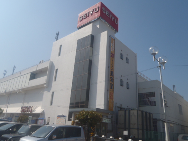 Supermarket. Seiyu Nagaoka store up to (super) 500m