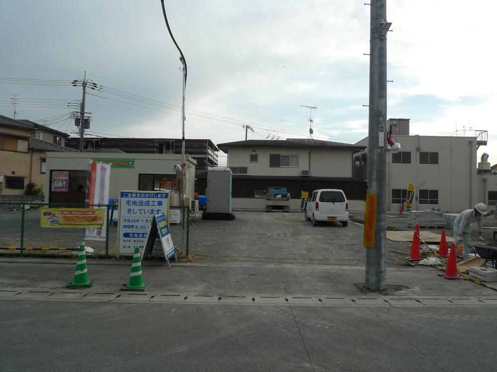 Local appearance photo. Local (11 May 2013) Shooting