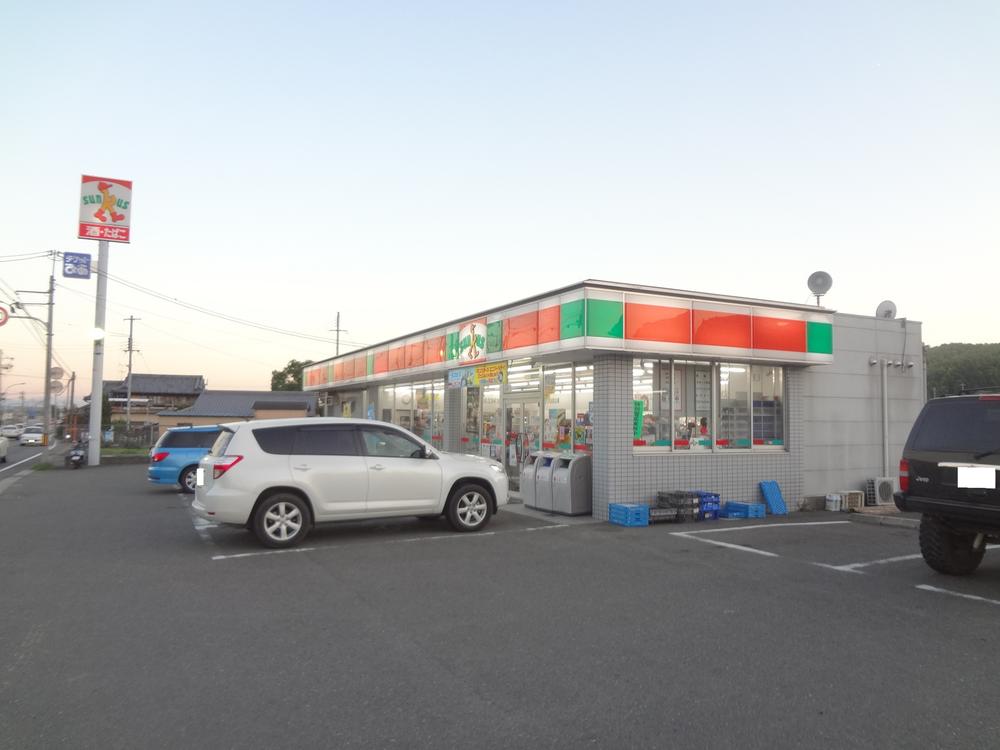 Convenience store. 1429m until Thanksgiving Seika Shimokoma shop