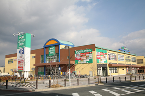 Other Environmental Photo. Achievements to Garden City 920m JR "Hosono" station ・ Kintetsu directly from "Shinhosono" station. Co-op and Shimamura, Kirindo, Gather about 25 shops such as Daiso. It is possible to dispense the shopping at once, Very convenient