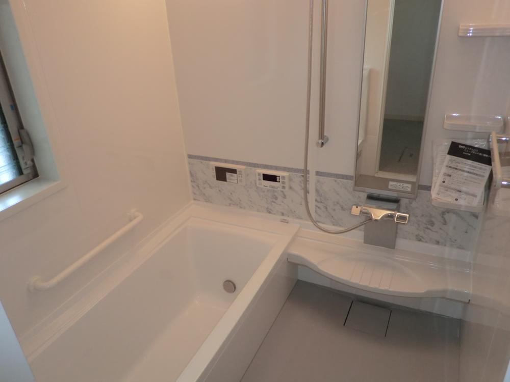 Same specifications photo (bathroom). Peace of mind ・ Safety barrier-free type!  Size is comfortable and welcoming and 1616!  Though there is Basuroman! 