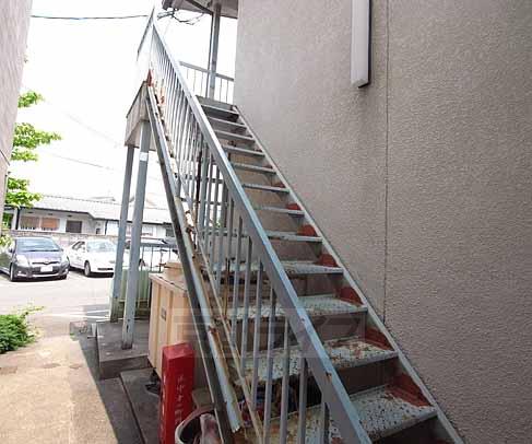 Other common areas. Staircase to the second floor.