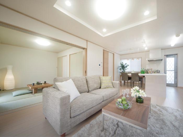 Same specifications photos (Other introspection).  ◆ (Another site) the same specification ◆ You can use as a broad space of 22 tatami if opening the Japanese-style living room More