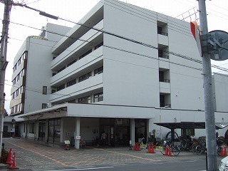 Hospital. Second Okamoto 459m to the General Hospital (Hospital)