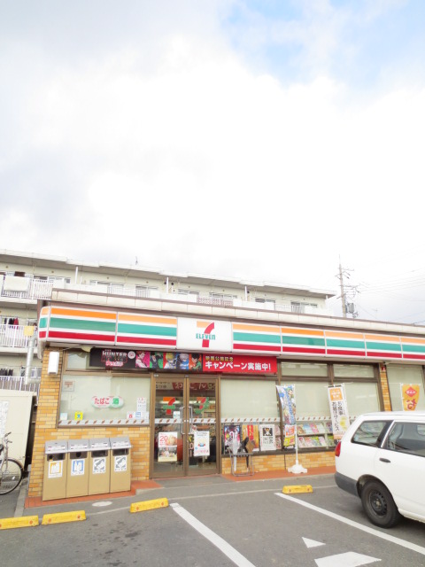 Convenience store. Seven-Eleven Uji Hirono Machiten up (convenience store) 714m