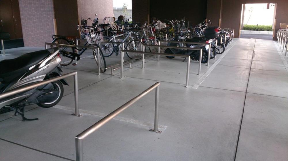 Other common areas. Spacious cycle port bicycle storage.
