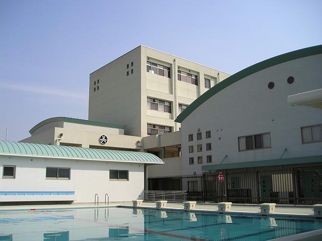 Primary school. Uji 944m until the Municipal Okubo Elementary School