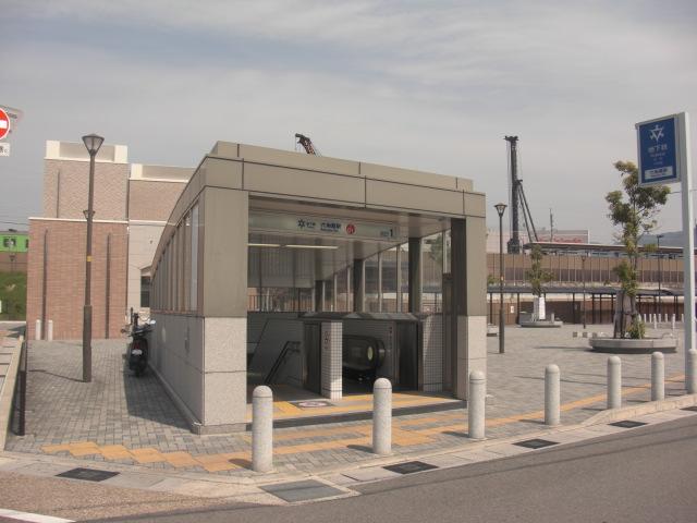 station. 380m Metro Rokujizo