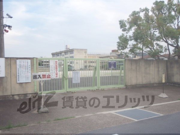 Primary school. 500m to the south Kokura elementary school (elementary school)