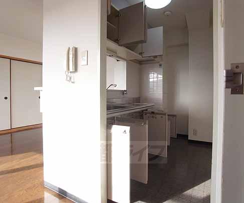 Kitchen. This kitchen storage.