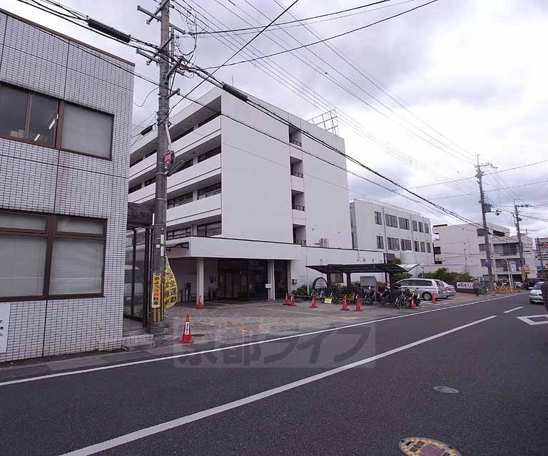 Hospital. Second Okamoto 999m to the General Hospital (Hospital)