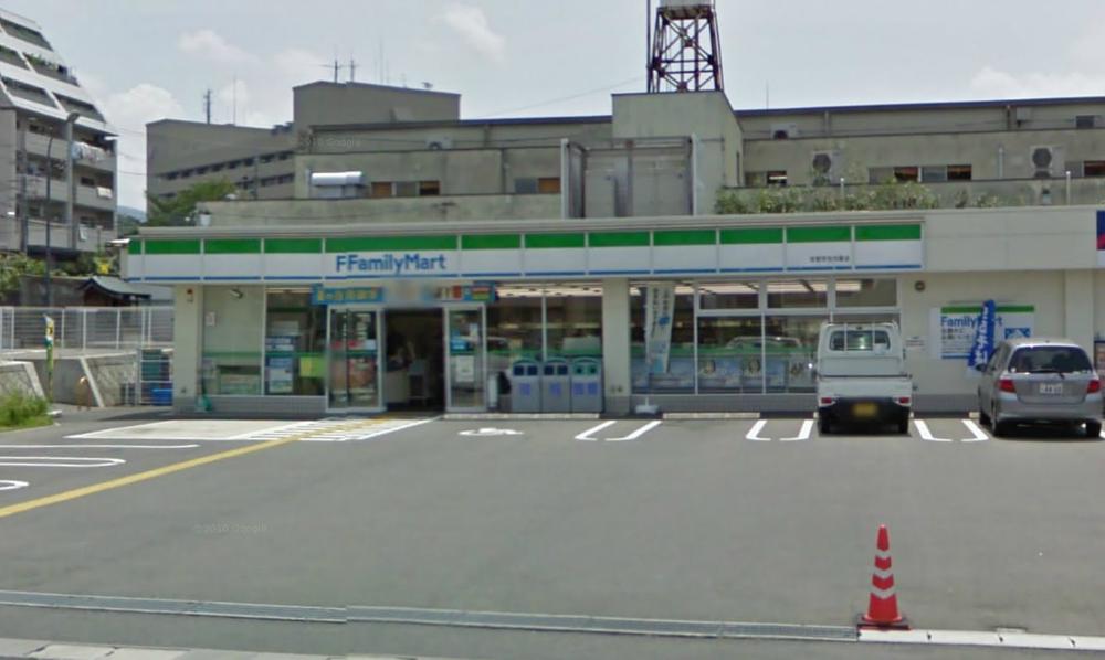 Convenience store. 750m to FamilyMart