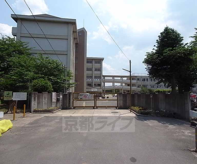 Junior high school. 235m to the west Uji junior high school (junior high school)