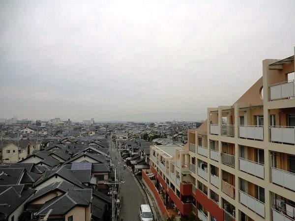 View photos from the dwelling unit. 6 floor