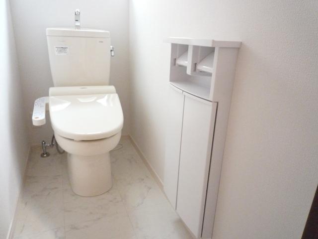 Other Equipment. Toilet