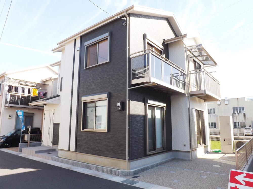 Local appearance photo. Local photos (appearance) appearance of calm is hard to get bored after many years! 