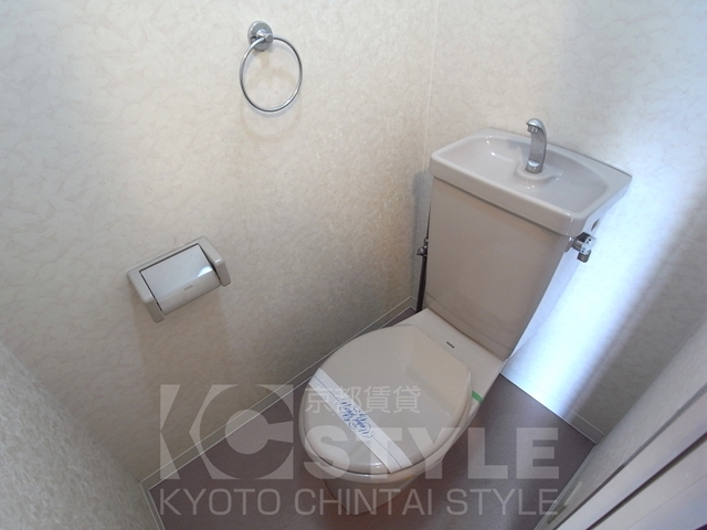 Toilet. After all, bus toilet another separate type of separate toilet is a high point