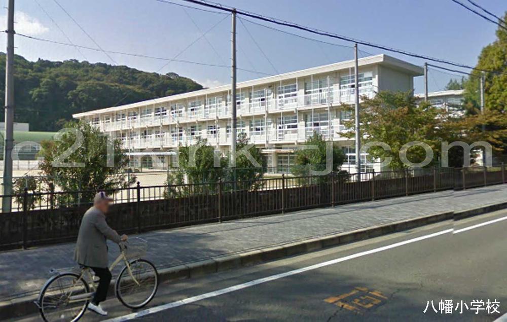 Primary school. 1489m to Yawata Municipal Yahata Elementary School