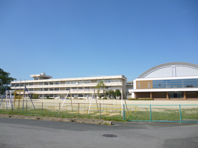 Primary school. Iga to Municipal Kawai elementary school (elementary school) 1152m