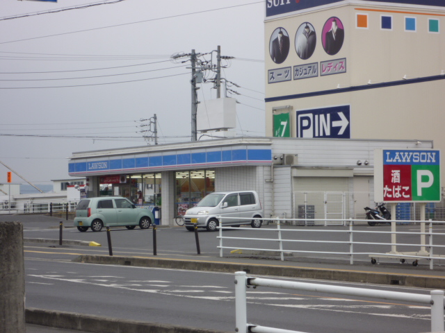 Convenience store. 1130m until Lawson Ueno Oda store (convenience store)