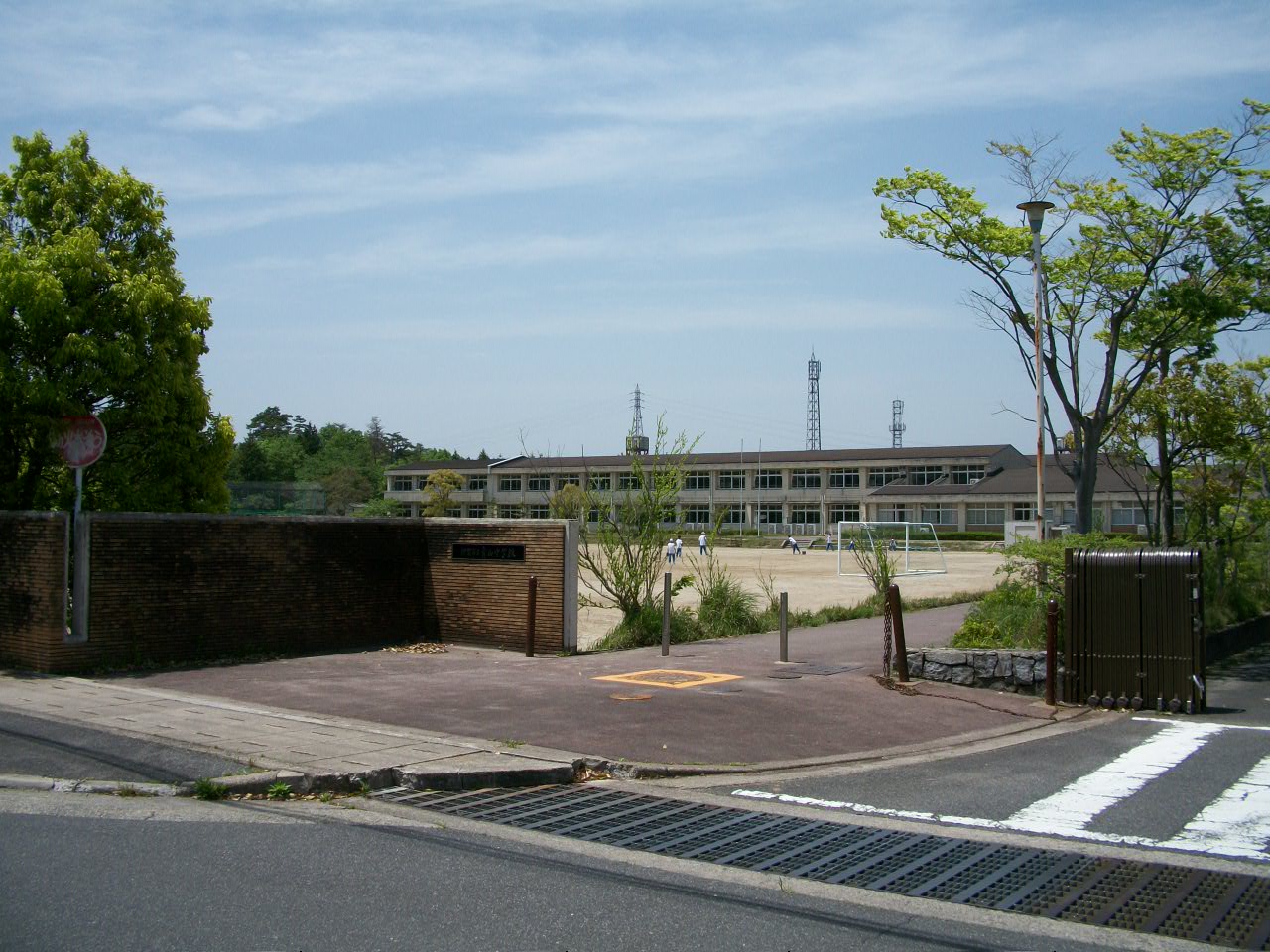 Junior high school. Iga Municipal Aoyama junior high school (junior high school) to 1684m