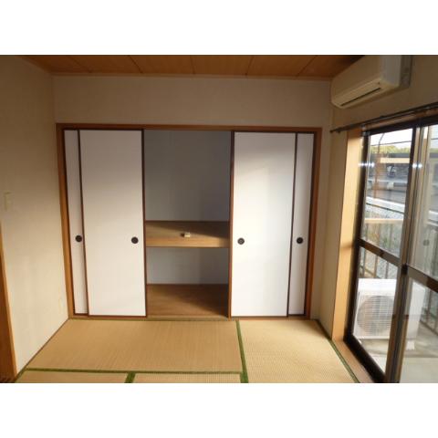 Living and room