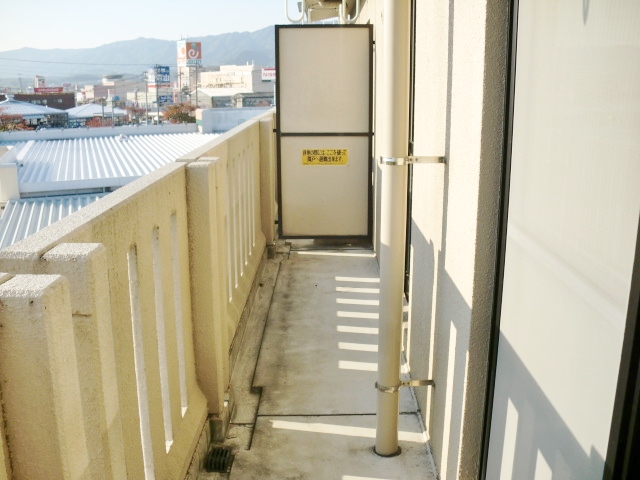 Balcony. South balcony! Sunny! Brokerage commissions zero yen!