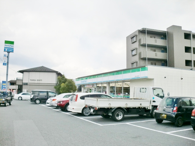 Convenience store. FamilyMart Ueno Sanagu store up (convenience store) 1447m